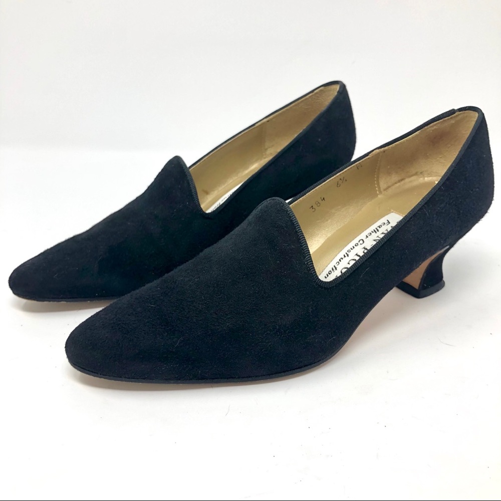 Evan Picone Vintage Black Suede pumps size 6.5 M